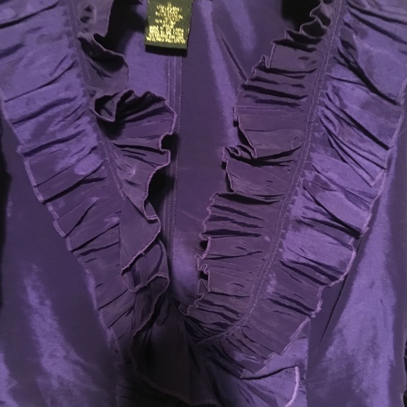 Top - Picture 2 of 4